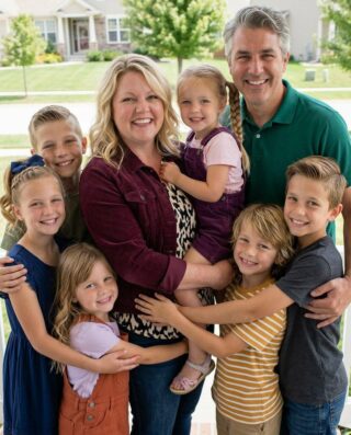 My Husband Left Me and Our Six Kids for a Fitness Trainer – I Didn’t Even Have Time to Think About Re.ven.ge Before Karma Caught Up With Him